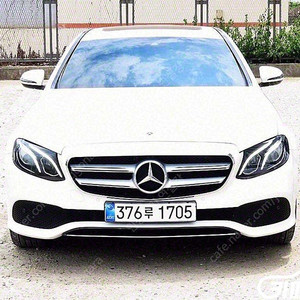 [벤츠]E-클래스 W213 E300 아방가르드 ★중고차★중고차매입★전액할부★저신용자★신불자★소액할부★현금★카드 전부 가능합니다!