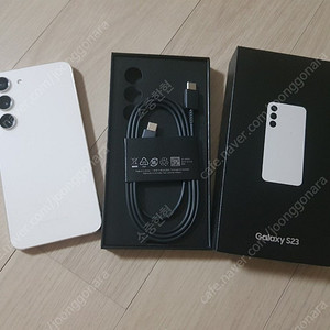 갤럭시S23 S급 풀박(선약가능, AS기간 남음, 무잔상, 액정 깨끗, 테두리 깨끗)