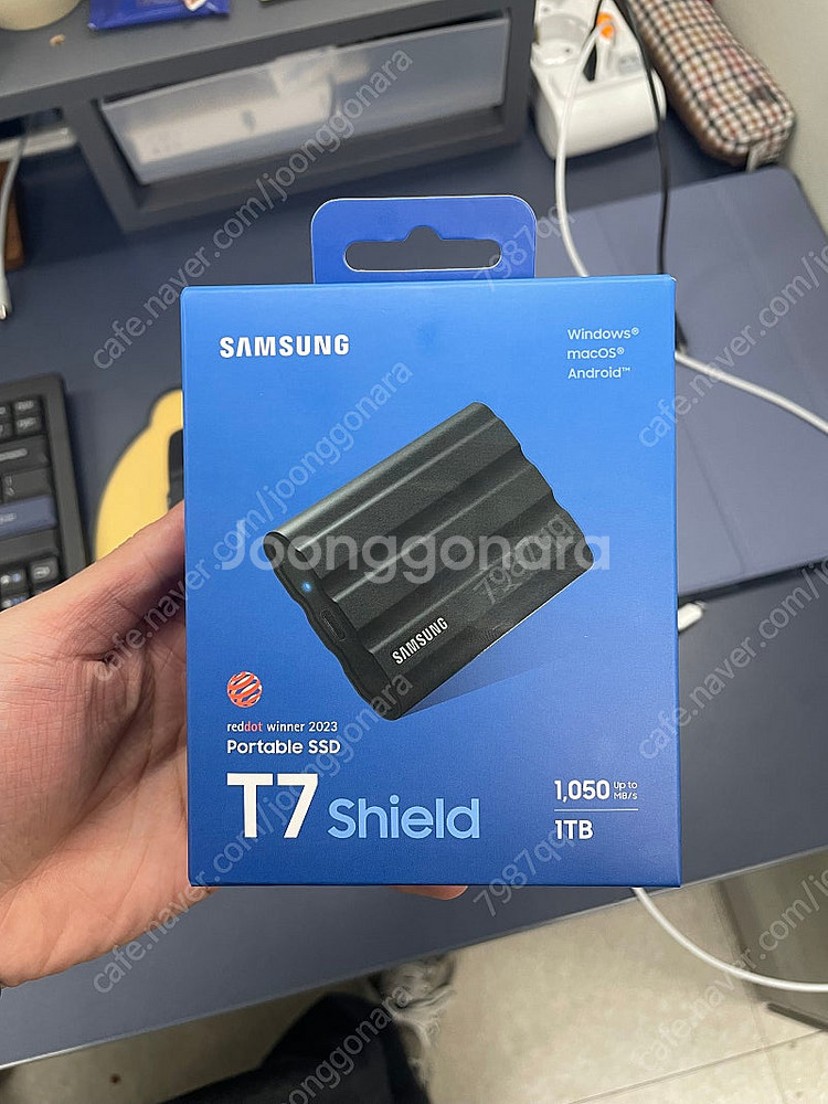 삼성 T7 Shield 1TB 외장 SSD 새상품--0