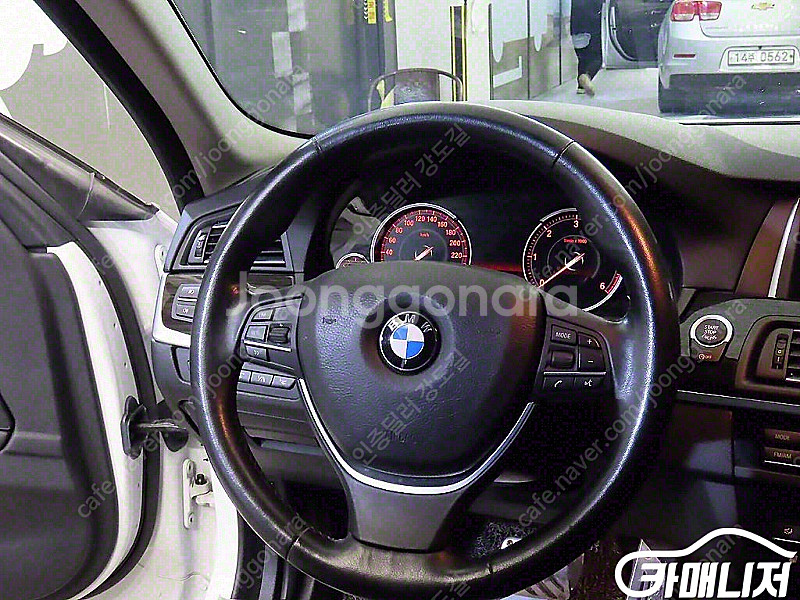 [BMW]5시리즈 (F10) 520d 럭셔리 플러스 |...--8