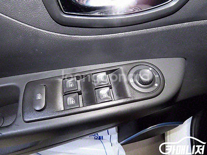 [르노코리아(삼성)]QM3 디젤 1.5 RE 시그니처 에투왈 화이트 2017 년 경유 중고 중고차 전액할부☆중고차리...--4