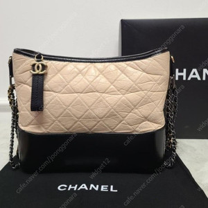 샤넬 가브리엘 호보백 미듐