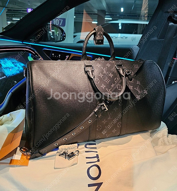 루이비통 키폴50 반둘리에 리버스 모노그램 24년 (새...--0