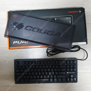 쿠거 PURI TKL 청축 키보드 팝니다.
