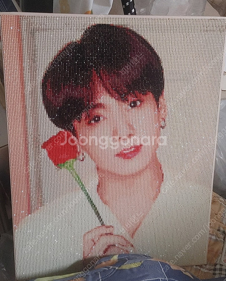 방탄 전정국 보석십자수 완성품--0