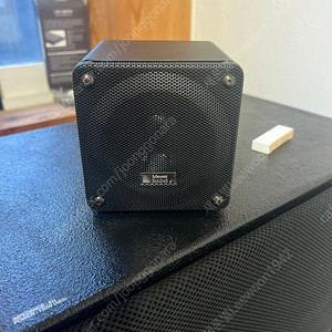 Meyer sound mm4