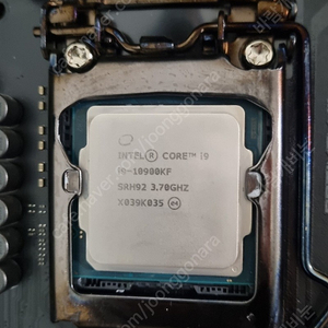 10900KF + ASUS Z490 MAXIMUS Xll APEX