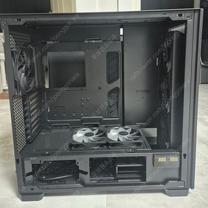 안텍 Antec FLUX PRO MESH 블랙 컴퓨터 케이스 새제품급 판매합니다