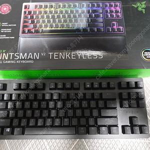 레이저 헌츠맨 v2 TKL 리니어 키보드 팝니다