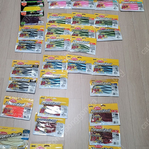 버클리 광어 웜 팝니다.