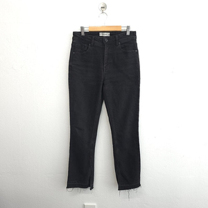 구호 KUHO 챠콜 데님 팬츠 001 / 한섬 타임 마인 오브제 시스템 산드로 마쥬 구호 쟈딕앤볼테르 랑방 폴로 이자벨마랑 이로 버버리 톰보이 자라 코스