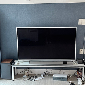 유맥스 UHD55R 4K TV + 쿠카 스피커