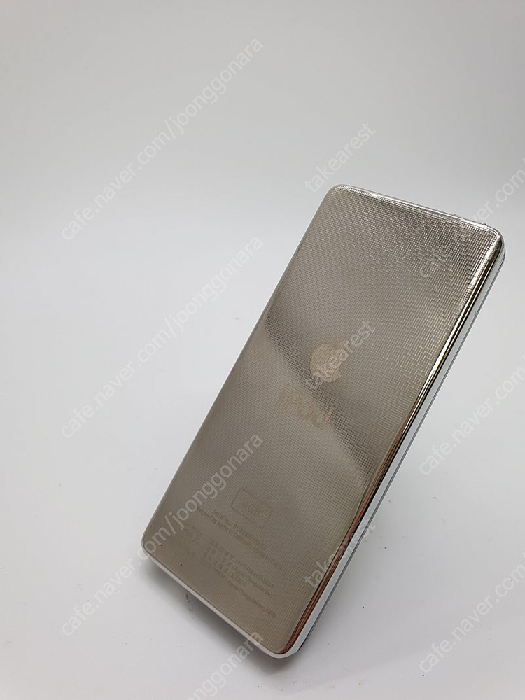 애플 아이팟나노 1세대 a1137 상태 최상급 팝니다.--2