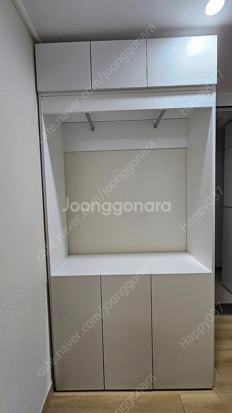 수납장 겸 옷장--0