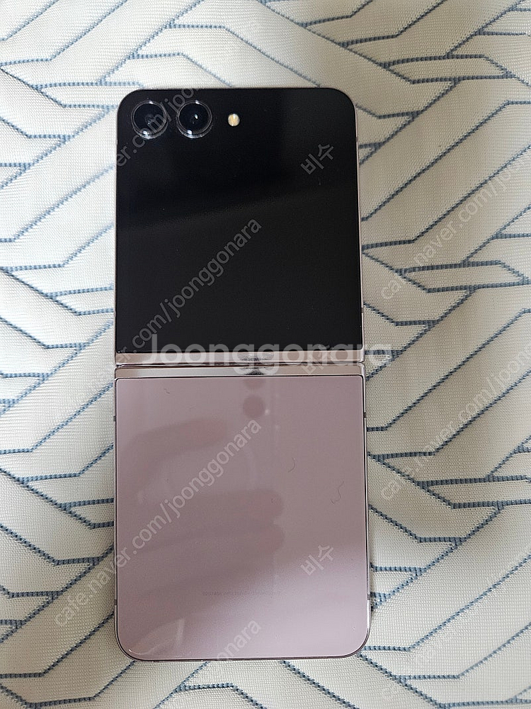 삼성 갤럭시 Z플립5 256GB(액정파손) 판매--2