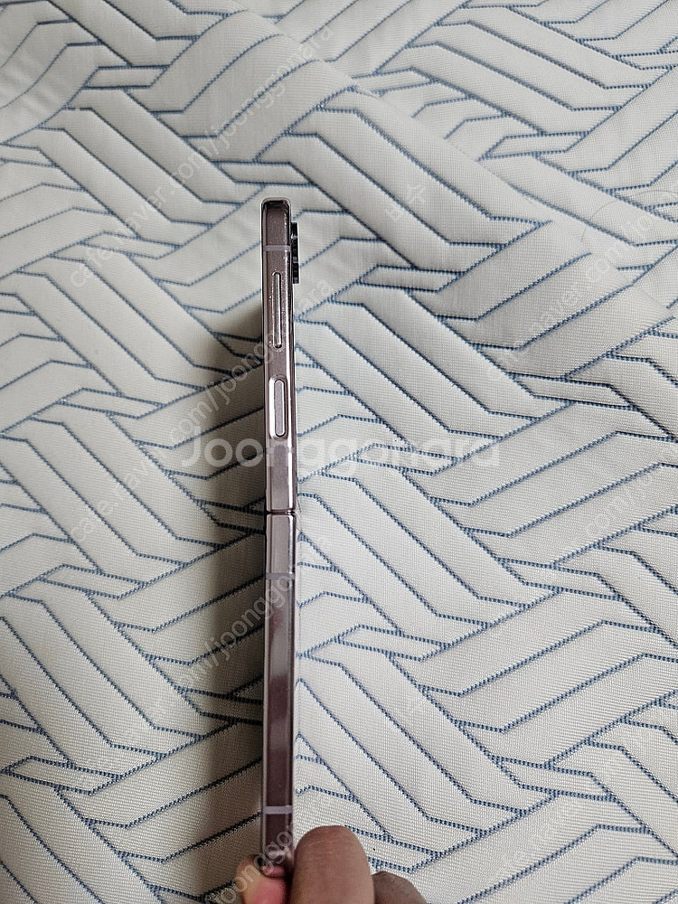 삼성 갤럭시 Z플립5 256GB(액정파손) 판매--6