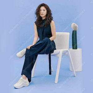 슈콤마보니 글로우 스니커즈 운동화 DG4DX20031(240)_vinst