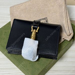(구찌코리아 정품) 미사용새재품 '구찌 재키 1961' 블랙 여성 카드 반지갑