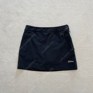 타이틀리스트 여성 블랙 골프치마 25
