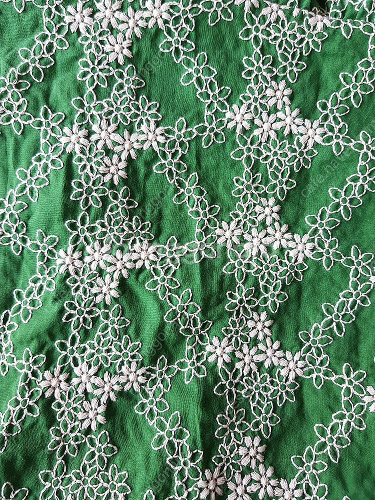 자라 플라워 자수 원피스--4