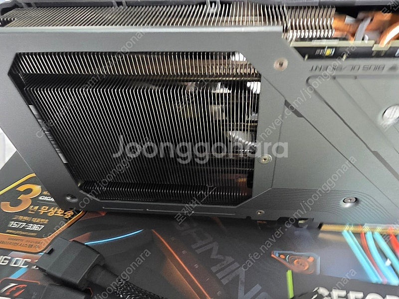 기가바이트 4070SUPER 판매합니다--3