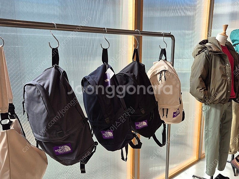 노스페이스 퍼플라벨 필드 데이팩(백팩) 팝니다--1