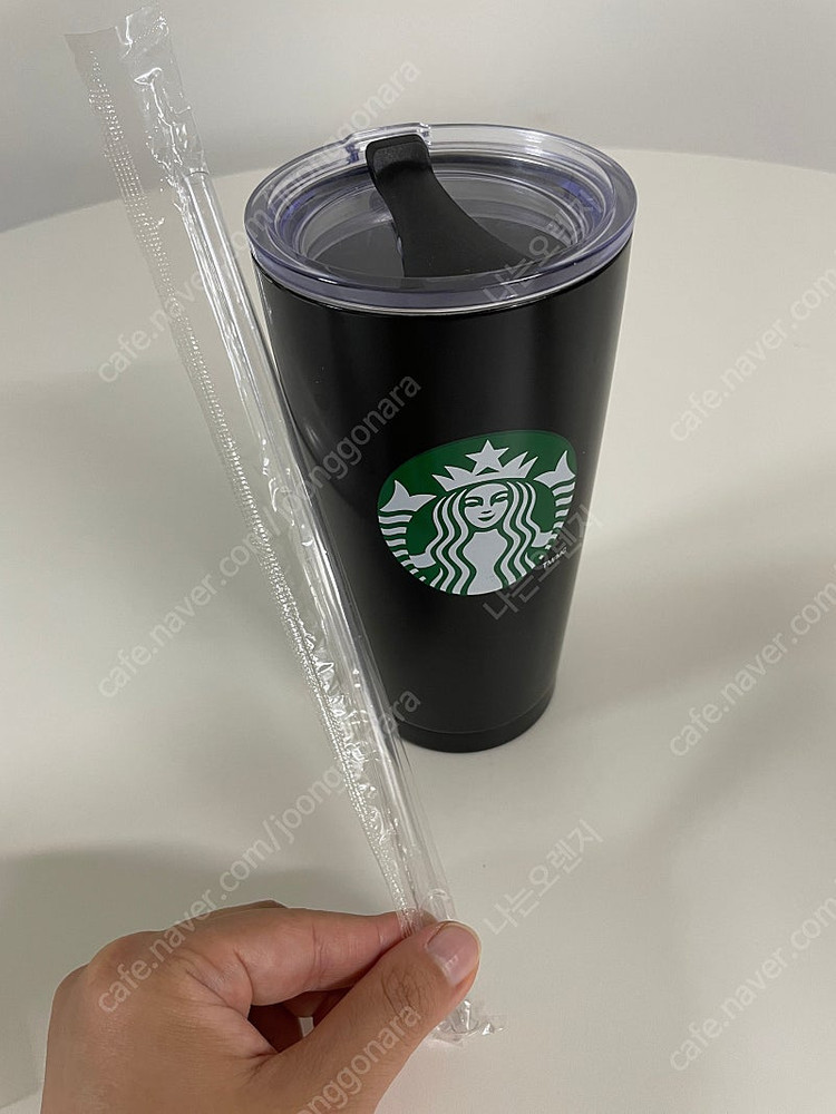 스타벅스 투고 텀블러 591ml 블랙--1