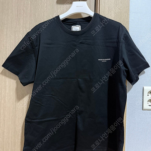 우영미 21FW 플라워 반팔 블랙 48사이즈