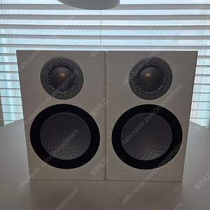 모니터오디오 실버6G 50 화이트 색상