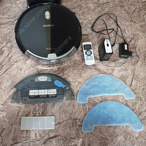 ARW-C100 로봇청소기 팝니다.