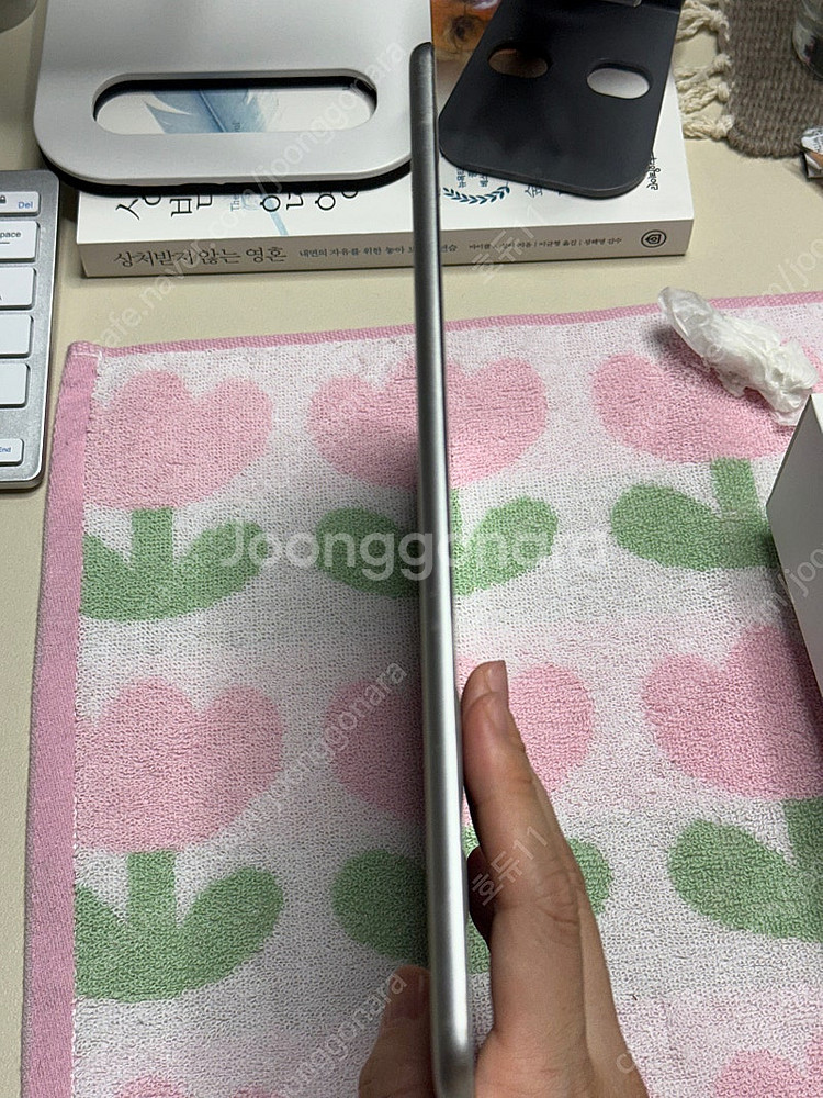 아이패드 에어2 Air2 128g 실버 와이파이 박스있...--2