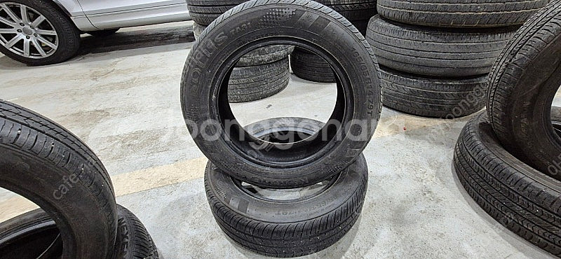 165 60 14 타이어 두짝팝니다--0