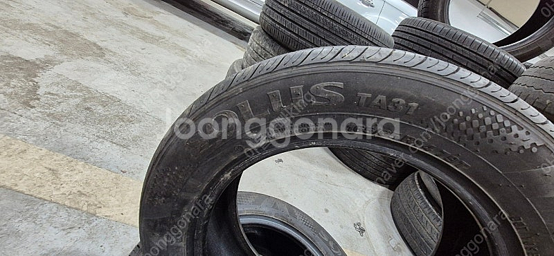 165 60 14 타이어 두짝팝니다--2