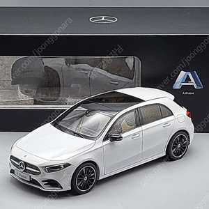1:18 스케일 벤츠, 아우디, BMW 다이캐스트 모형 다수 판매합니다. (Mercedes-Benz, Audi, BMW)