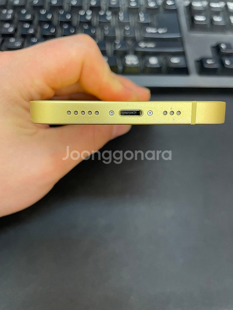 아이폰14 옐로 128GB 상태좋은 중고45만팝니다.--5