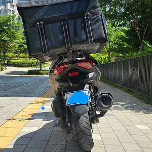 엑스맥스 300 25년 아이콘 블루