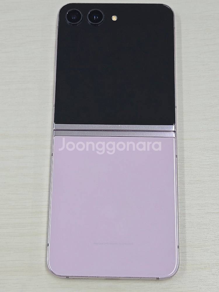 갤럭시 Z플립5 라벤더색상 256용량 상태좋은 무잔상 ...--0