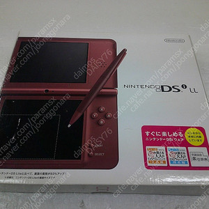 닌텐도 DSi LL 블루 박스셋 (428800원) / 닌텐도 DSi LL 와인 레드 박스셋 (428800원)