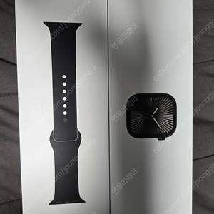 어제 구입한 애플워치10 티타늄 블랙 46mm 단순개봉