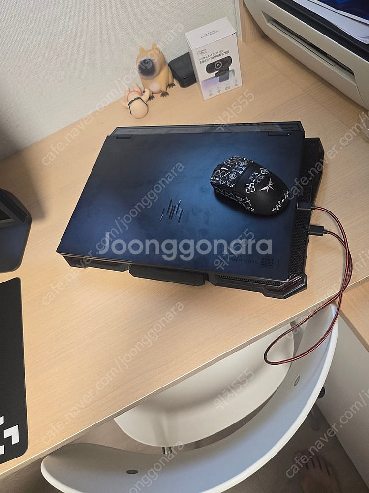 i9 14900, 4070 프레데테헬리오스네오 16 팝...--1