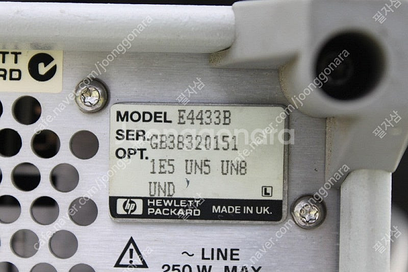Agilent E4433B Series Signal G...--4