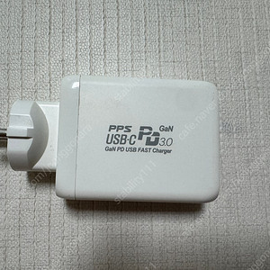UM2 120w 충전기 판매합니다.