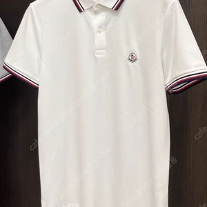 몽클레어 카라티 L 화이트 새상품