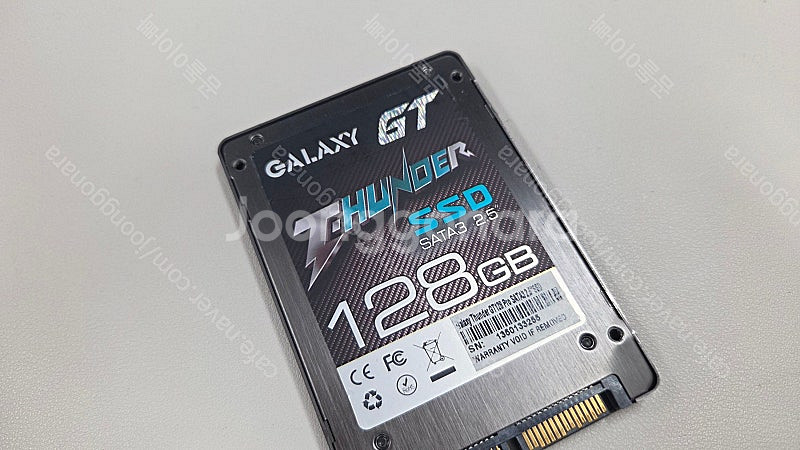 Sandisk SSD 240G 외 SSD 팝니다.--4
