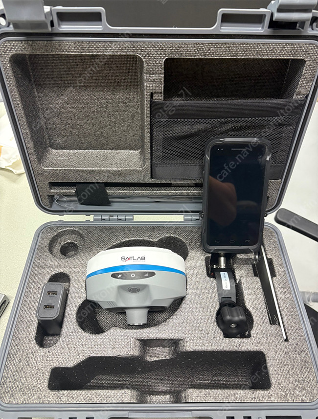 간편한 측설 & 정밀한 측량 ️ 코세코 GPS측량기 SATLAB SL7 이미지