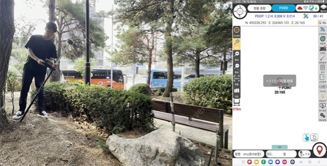 간편한 배경도 설정 + 간편한 GPS측설 ️ SOUTH GPS측량기 INNO4 이미지