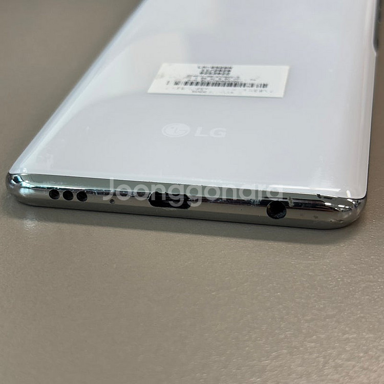 LG Q92 화이트색상 128용량 미파손 무잔상 상태좋...--4