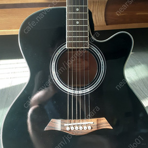 Acoustic Guitar(통기타) [튜너, 픽업 장착] 9만원
