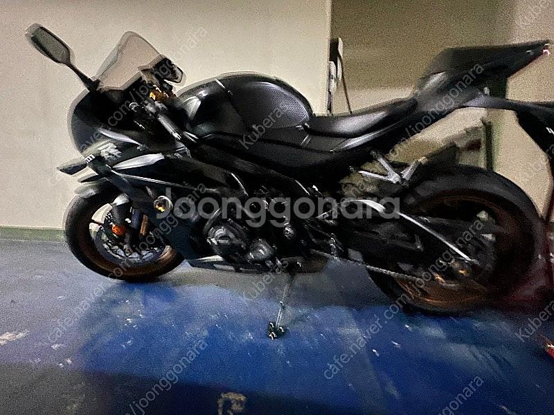 21년식 Gsxr r1000r 블랙 에디션--4