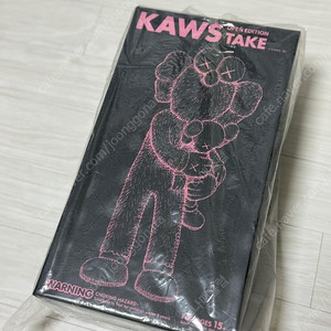 카우스 테이크 블랙 KAWS Take Vinyl Figure Black